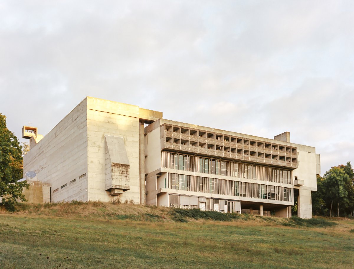 AD Classics: Convent of La Tourette / Le Corbuiser | ArchDaily